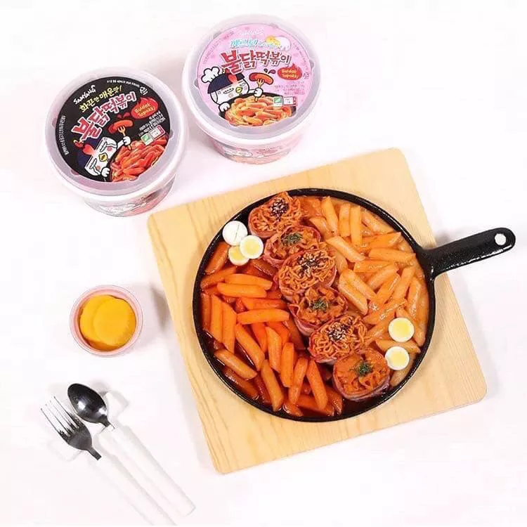 Samyang Gnocchi di riso Topokki con salsa piccante