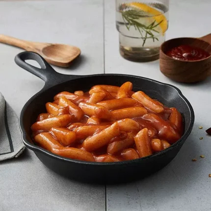 Chungjungone o'food tteokbokki con salsa all'aglio